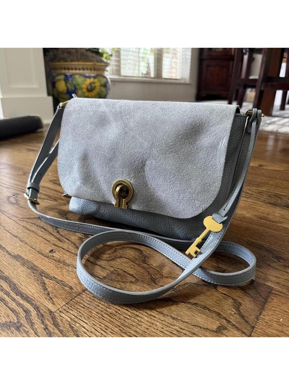 🔑 Fossil Baby Blue Leather Suede Crossbody Bag Unisex